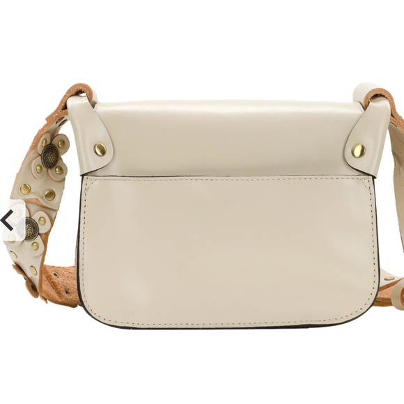 Patricia Nash Amerina Guitar Strap Crossbody in Latte NEW - Picture 2 of 10